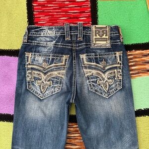 Rock Revival Jeans Pants Bisque Alt Straight size 33 crazy embroidery